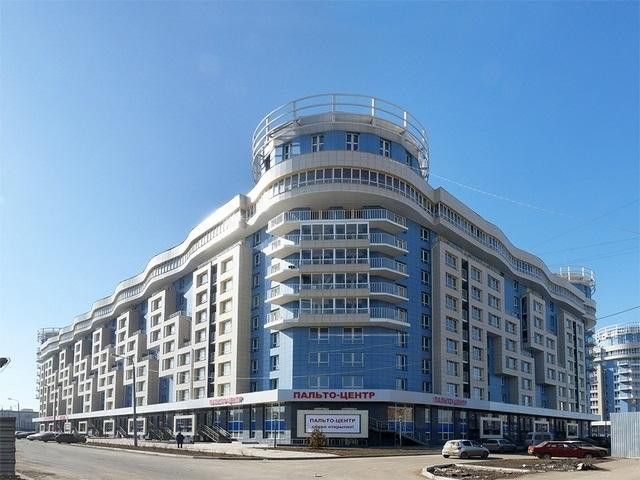 Продаётся 3-комнатная квартира, 128 м²