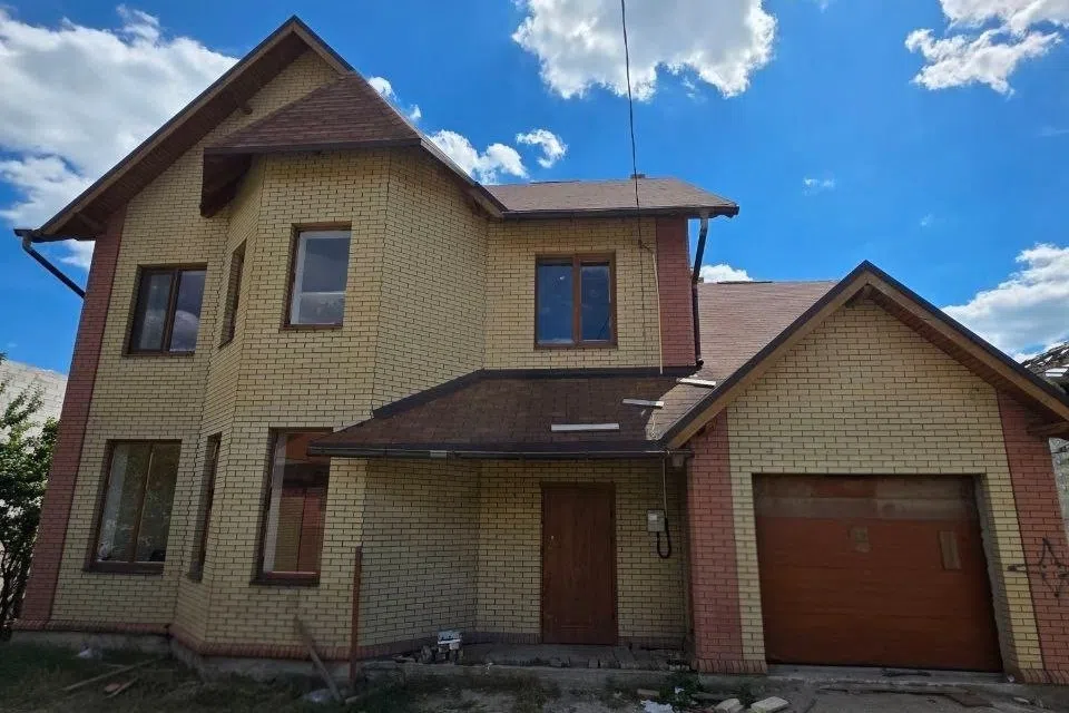 Продаётся 3-этажный дом, 184.3 м²