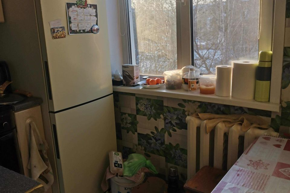 Продаётся 3-комнатная квартира, 56.3 м²