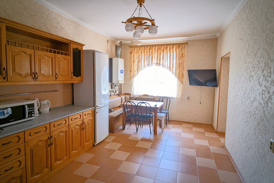 Продаётся 2-комнатная квартира, 78 м²