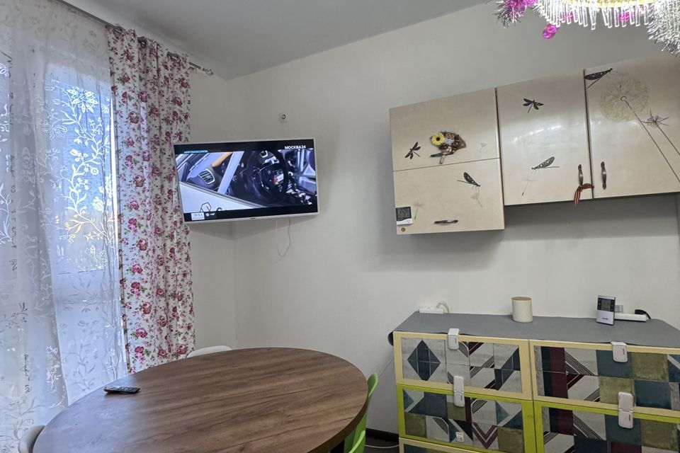 Продаётся 3-комнатная квартира, 76.9 м²