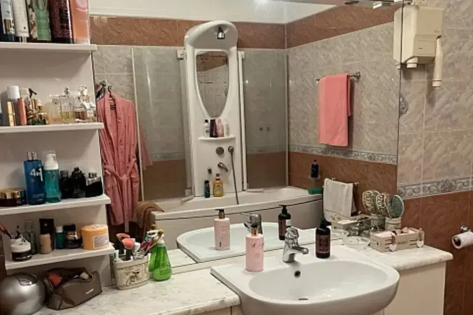 Продаётся 3-этажный дом, 415 м²