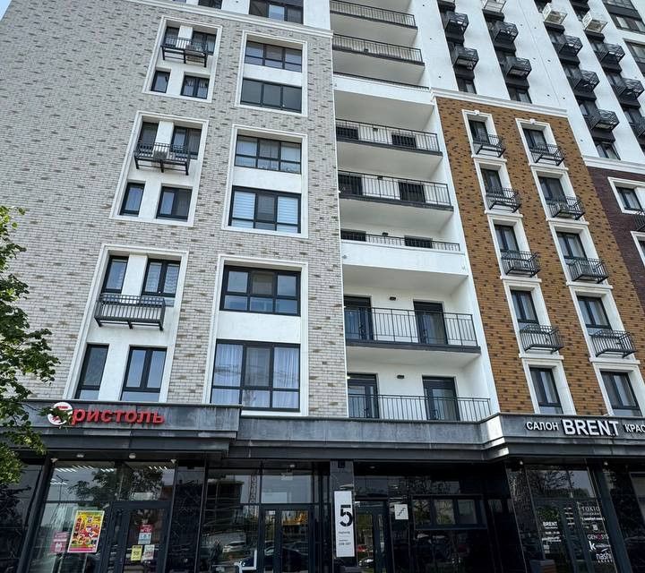 Продаётся 2-комнатная квартира, 56.1 м²