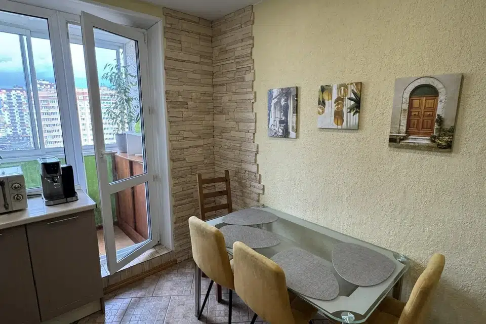 Продаётся 3-комнатная квартира, 66 м²
