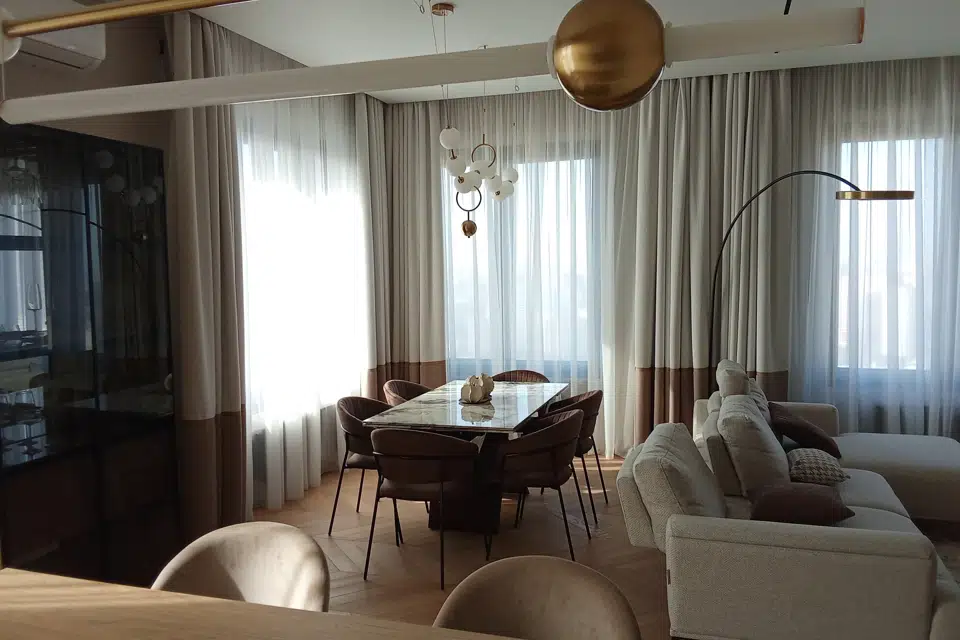 Продаётся 3-комнатная квартира, 102 м²