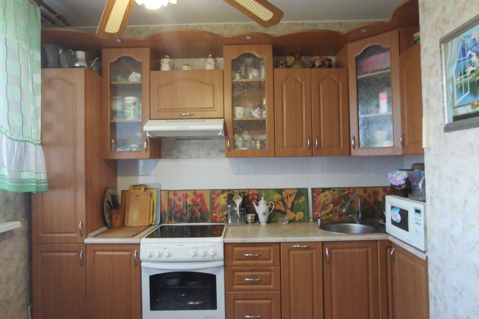 Продаётся 2-комнатная квартира, 56.8 м²
