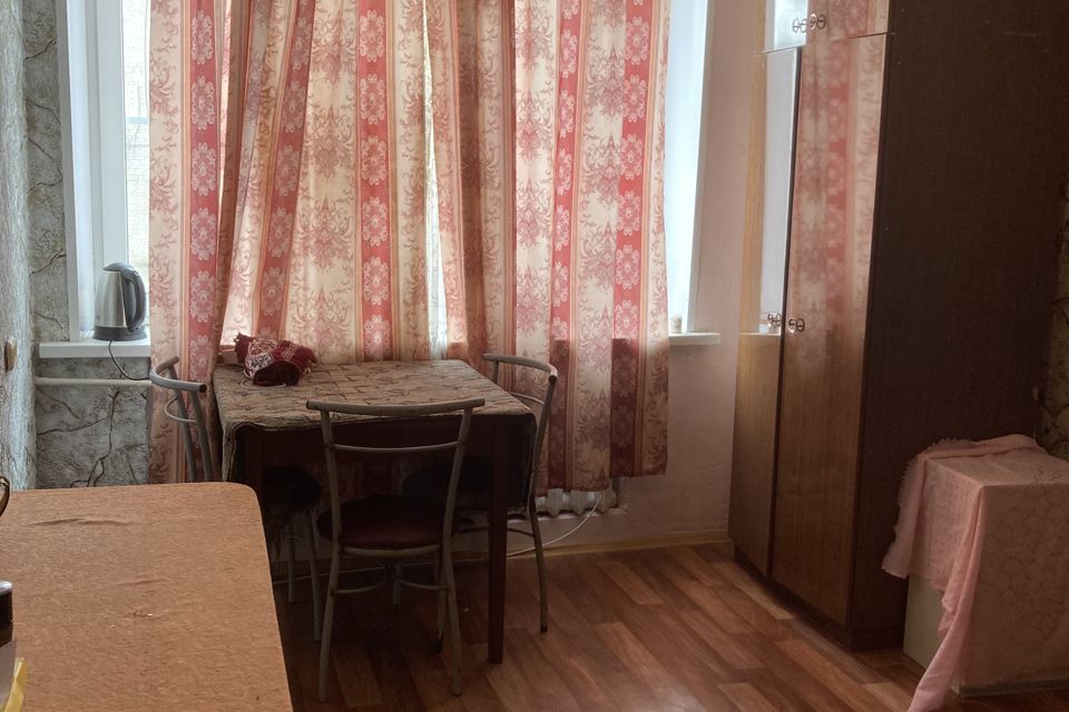 Продаётся 1-комнатная квартира, 28.7 м²