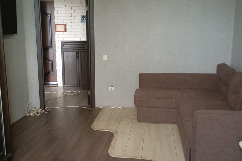 Продаётся 1-комнатная квартира, 39.8 м²