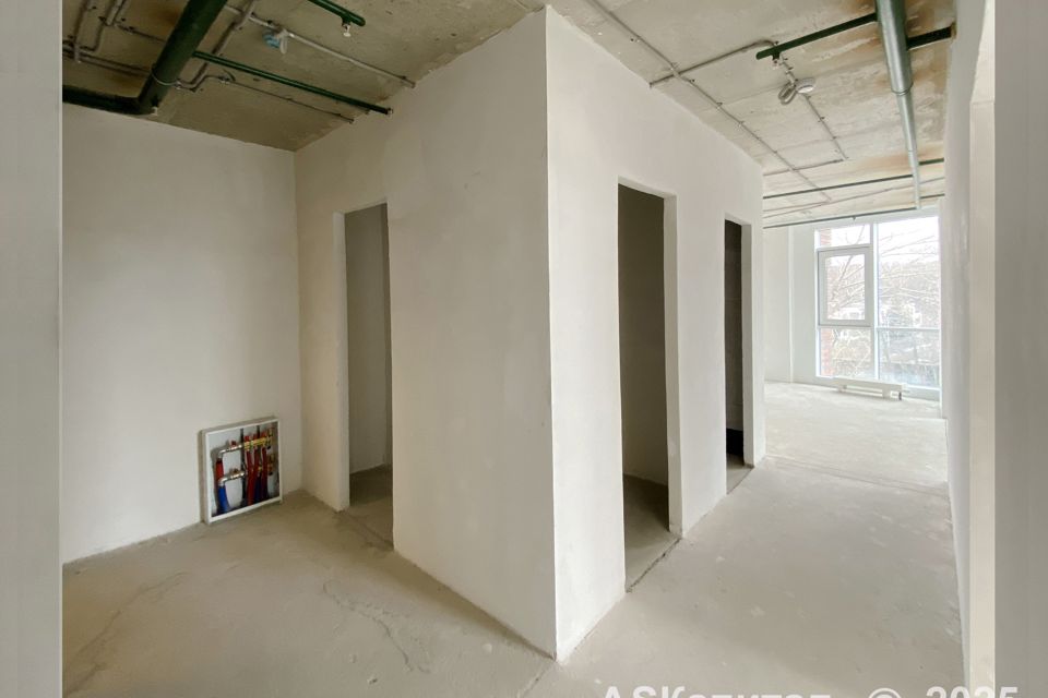 Продаётся 3-комнатная квартира, 99.3 м²