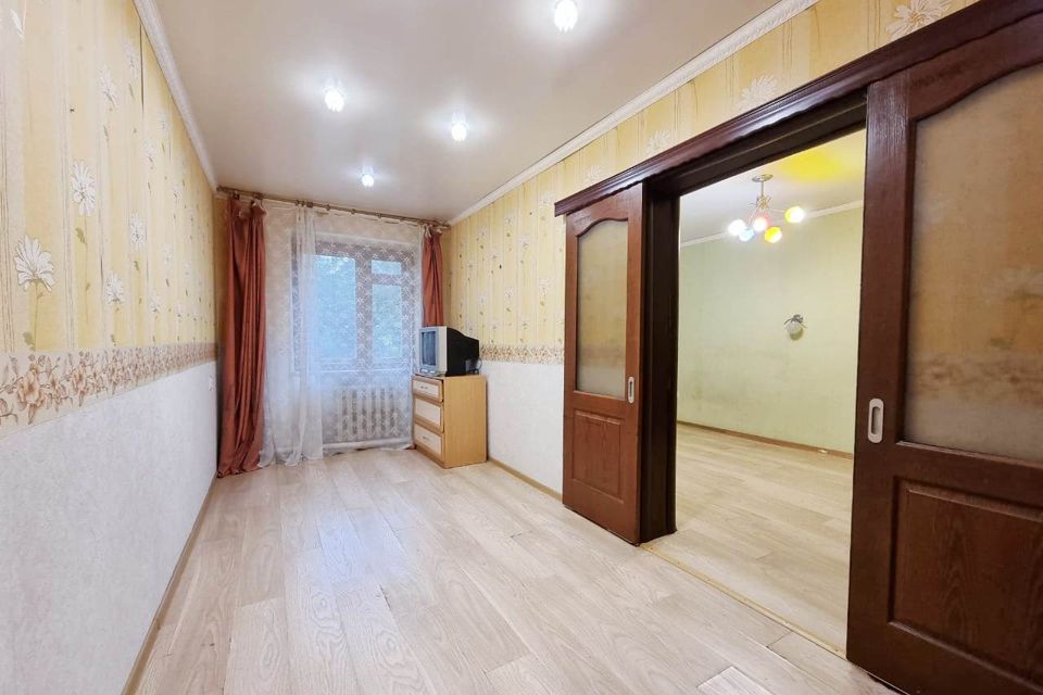 Продаётся 3-комнатная квартира, 55.4 м²