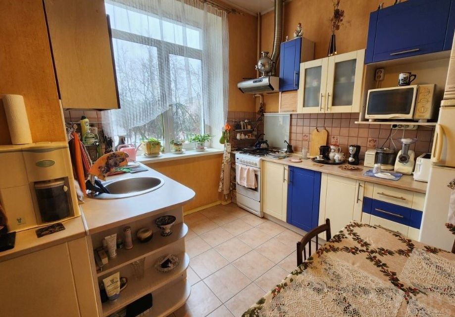 Продаётся 2-комнатная квартира, 58.4 м²