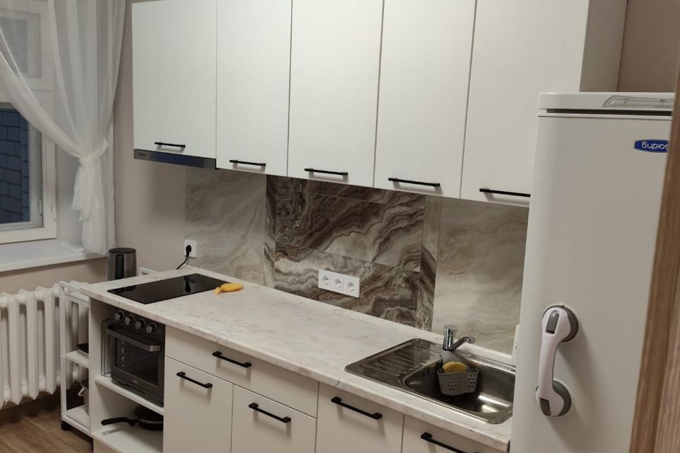Сдаётся 1-комнатная квартира, 40 м²