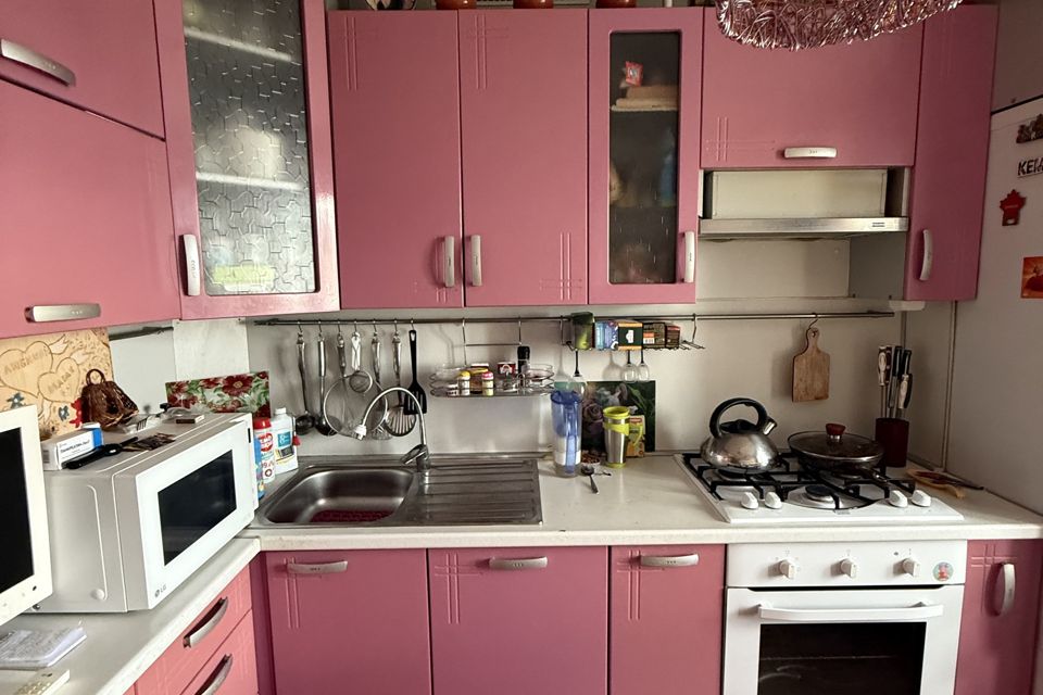 Продаётся 3-комнатная квартира, 57 м²