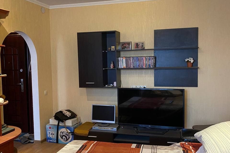 Продаётся 1-комнатная квартира, 35.4 м²