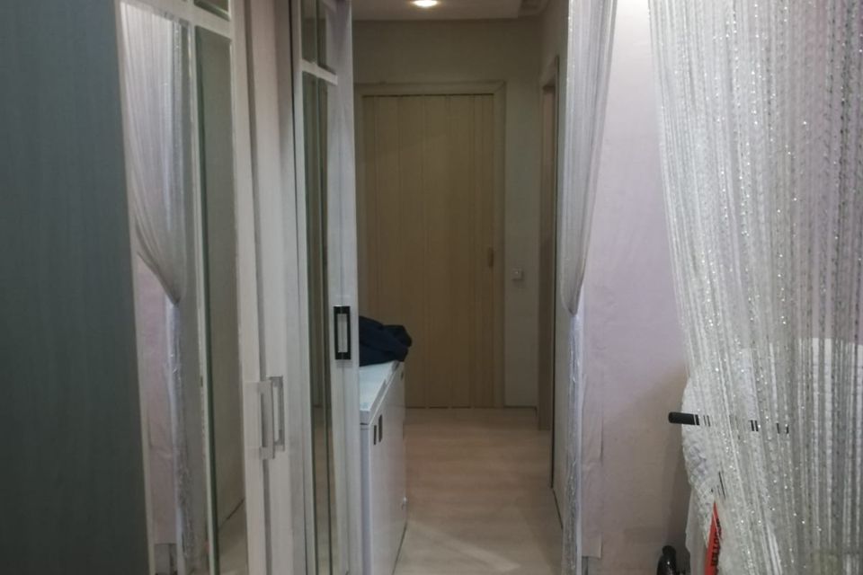 Продаётся 3-комнатная квартира, 58.1 м²