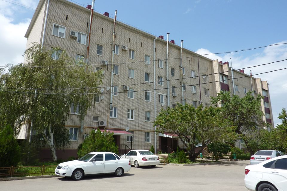 Продаётся 3-комнатная квартира, 60.7 м²