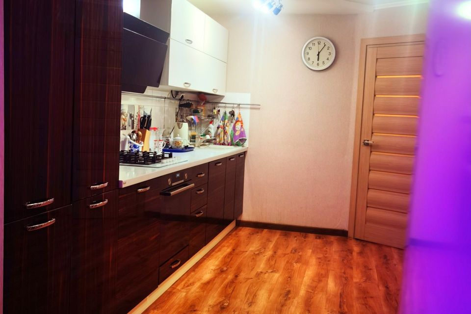 Продаётся 3-комнатная квартира, 94 м²