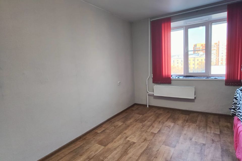 Продаётся комната в 1-комн. квартире, 13.5 м²