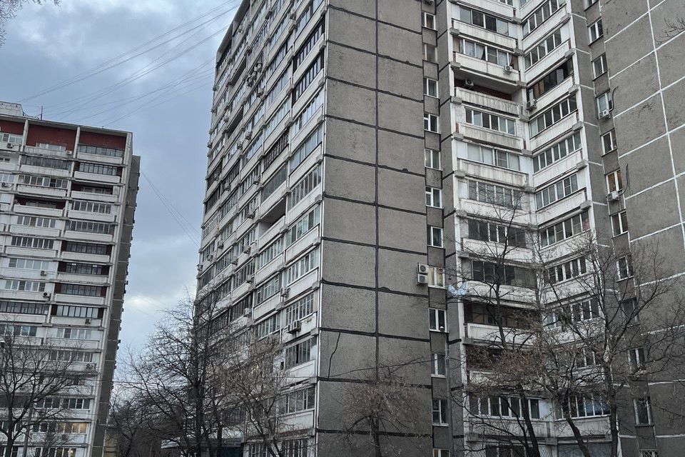 Продаётся 3-комнатная квартира, 60.4 м²