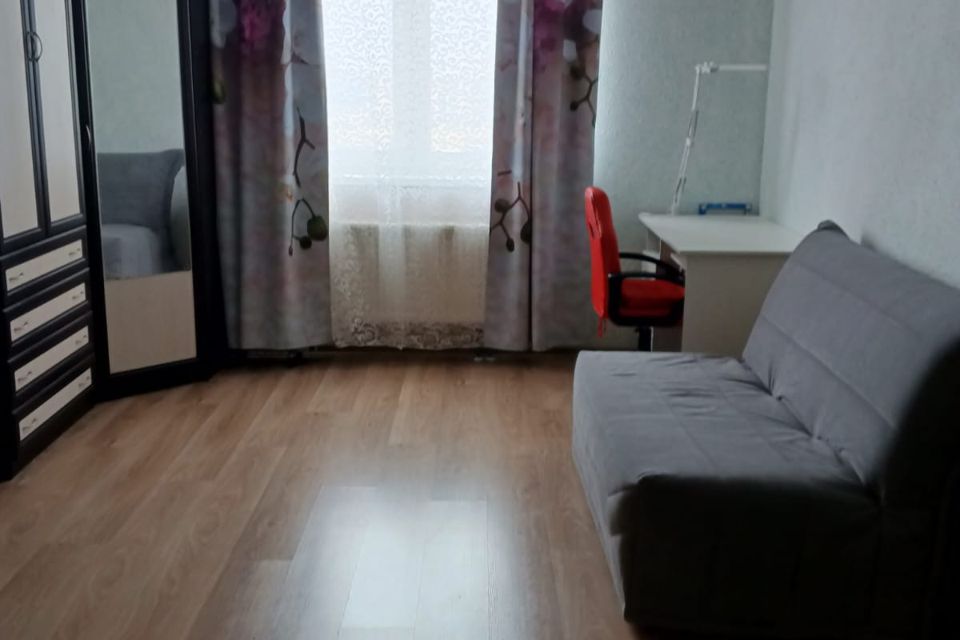 Продаётся 1-комнатная квартира, 35.9 м²