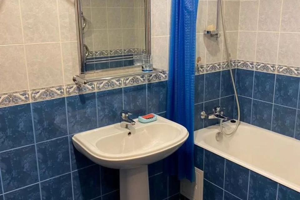 Продаётся 2-комнатная квартира, 55.7 м²