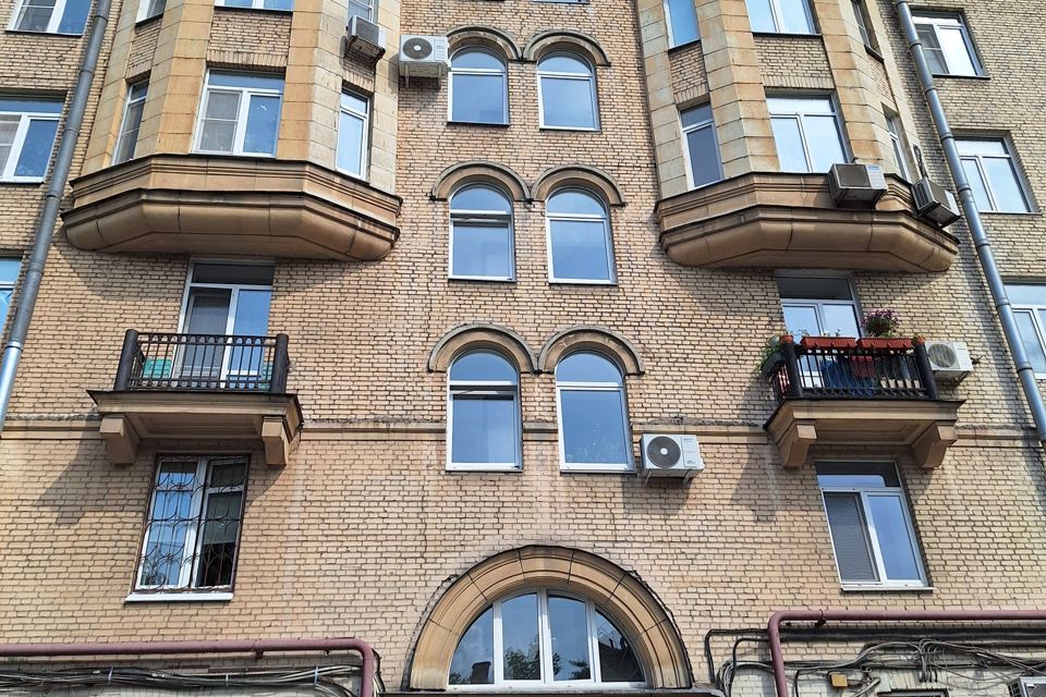 Продаётся 3-комнатная квартира, 82 м²