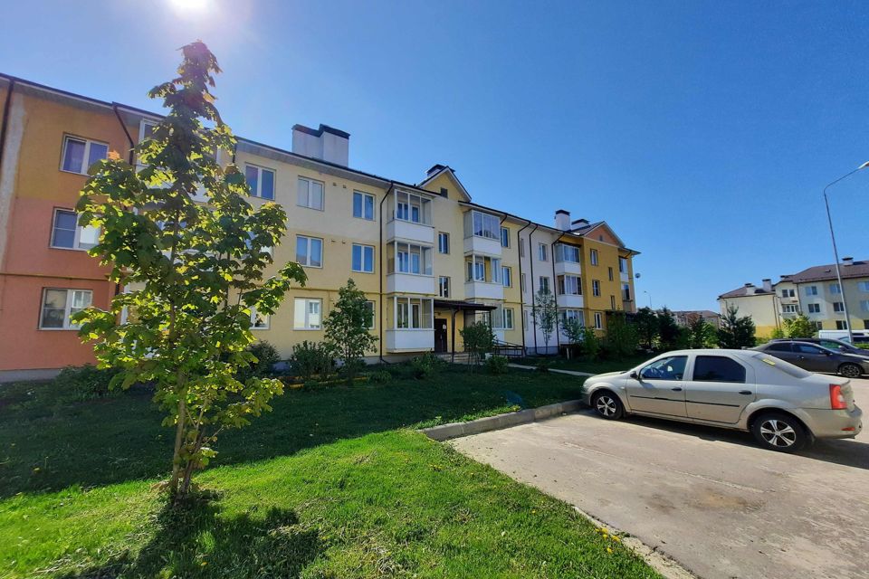 Продаётся 3-комнатная квартира, 72 м²