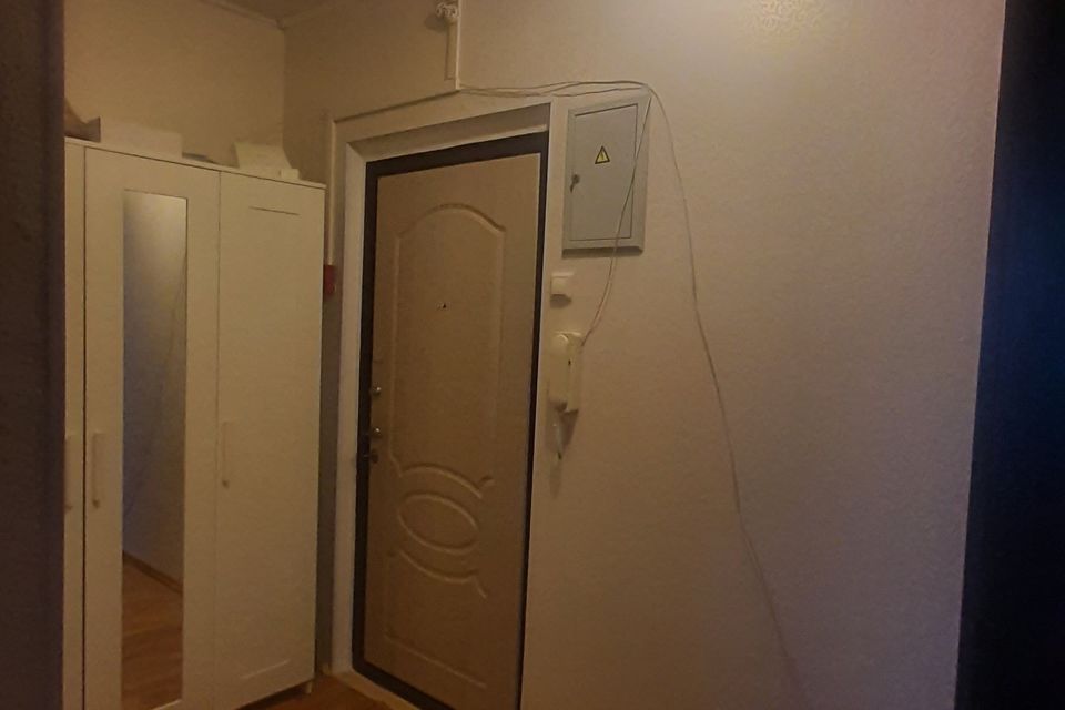 Продаётся 1-комнатная квартира, 37.6 м²