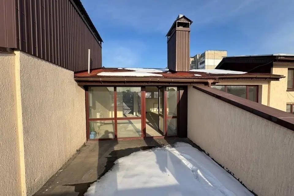 Продаётся таунхаус, 2-эт., 287 м²