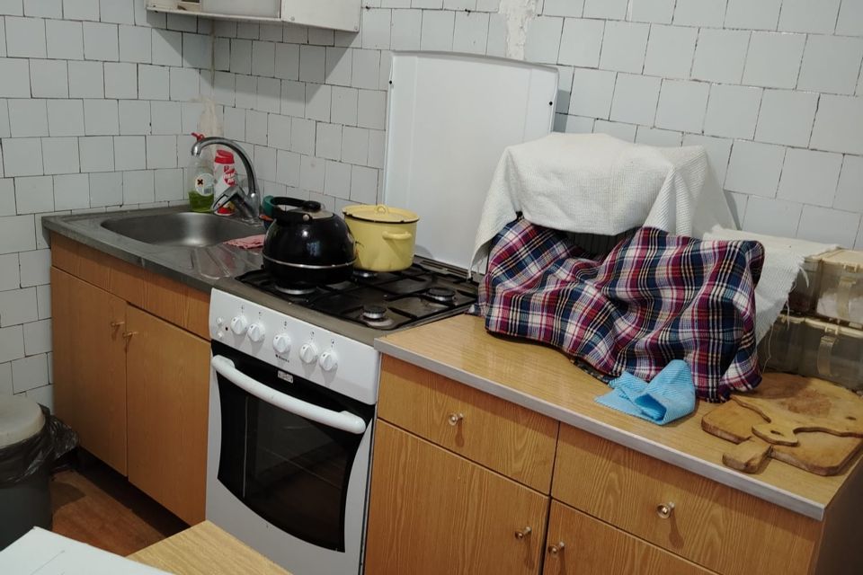 Продаётся 3-комнатная квартира, 61.5 м²