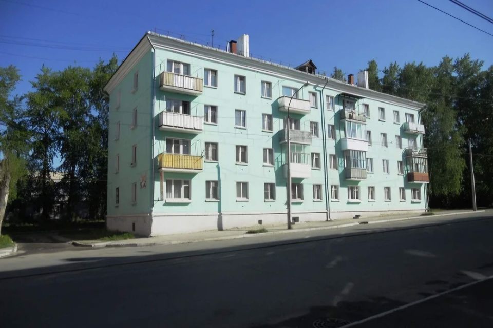 Продаётся 3-комнатная квартира, 57 м²
