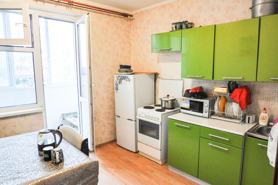 Продаётся 1-комнатная квартира, 41.7 м²