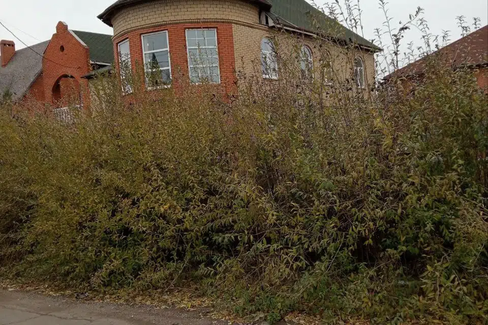 Продаётся 3-этажный дом, 550 м²