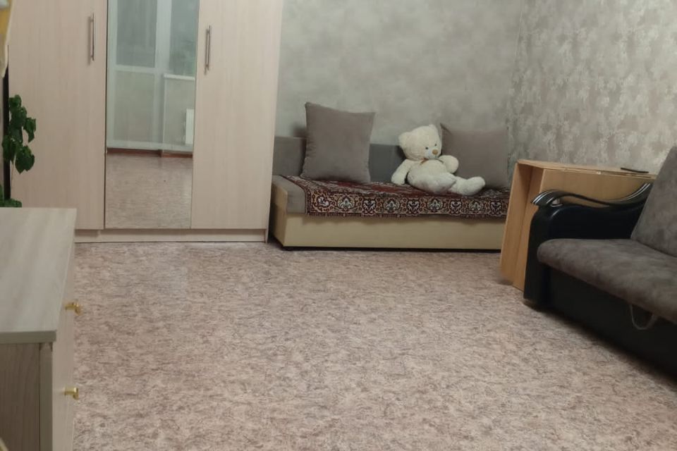 Продаётся 1-комнатная квартира, 38.4 м²