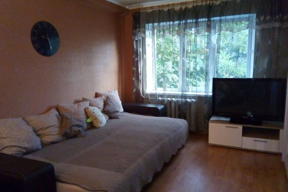 Продаётся 4-комнатная квартира, 59.5 м²