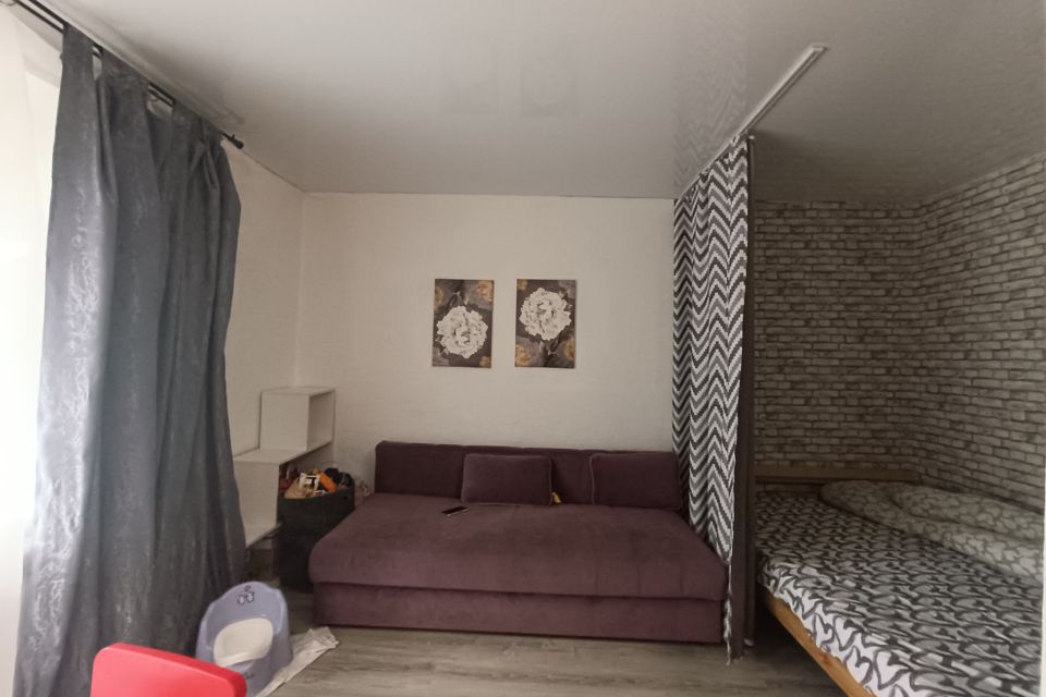 Продаётся 1-комнатная квартира, 37 м²
