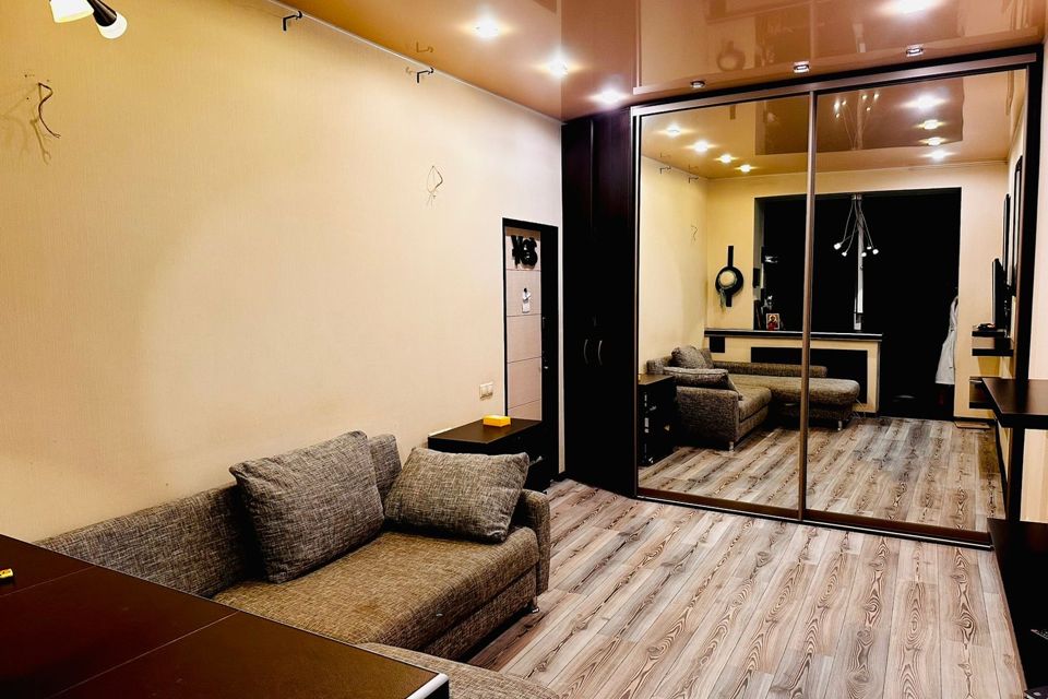Продаётся 2 комнаты в 3-комн. квартире, 49.41 м²
