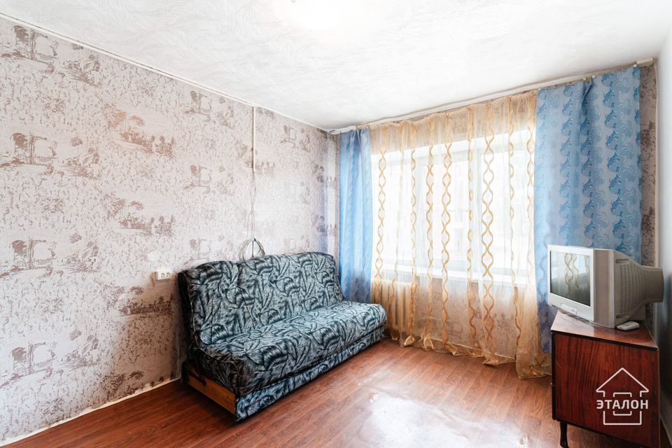 Продаётся комната в 1-комн. квартире, 12.4 м²