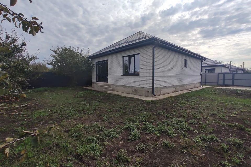 Продаётся 1-этажный дом, 100 м²