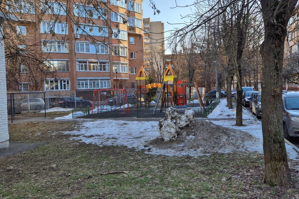 Продаётся 3-комнатная квартира, 56 м²