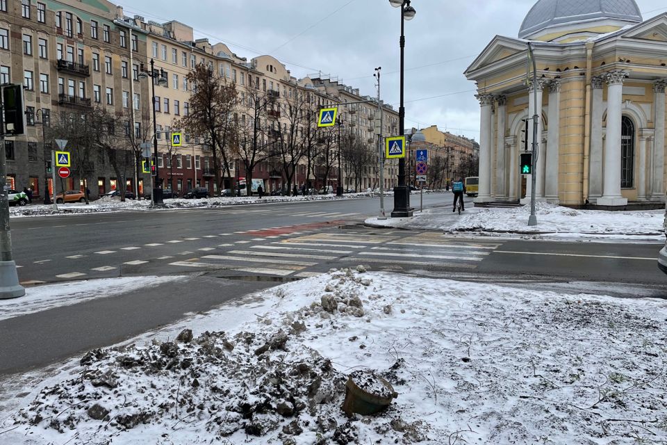 Продаётся комната в 5-комн. квартире, 15.6 м²