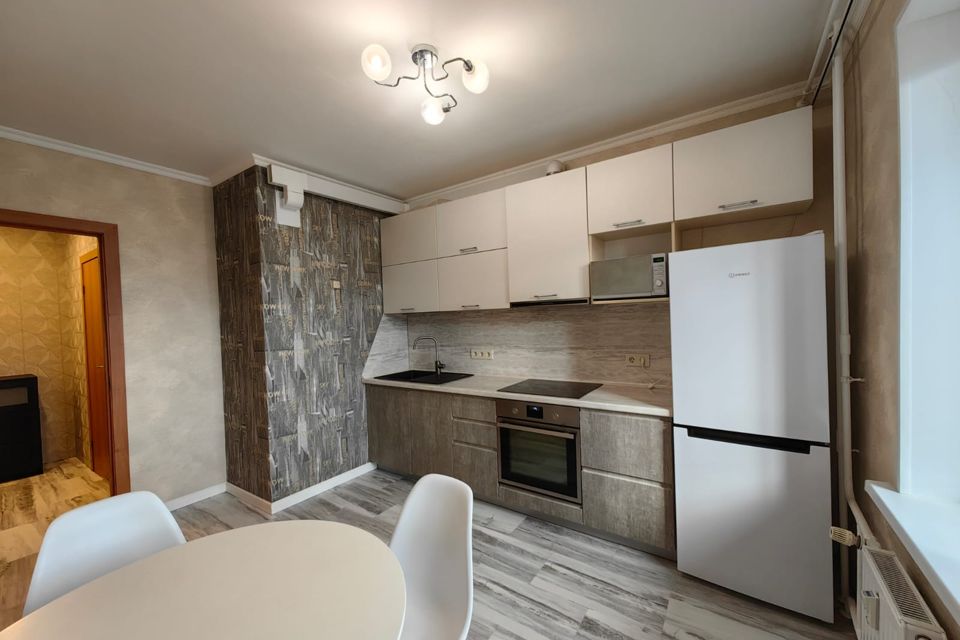 Продаётся 1-комнатная квартира, 41 м²