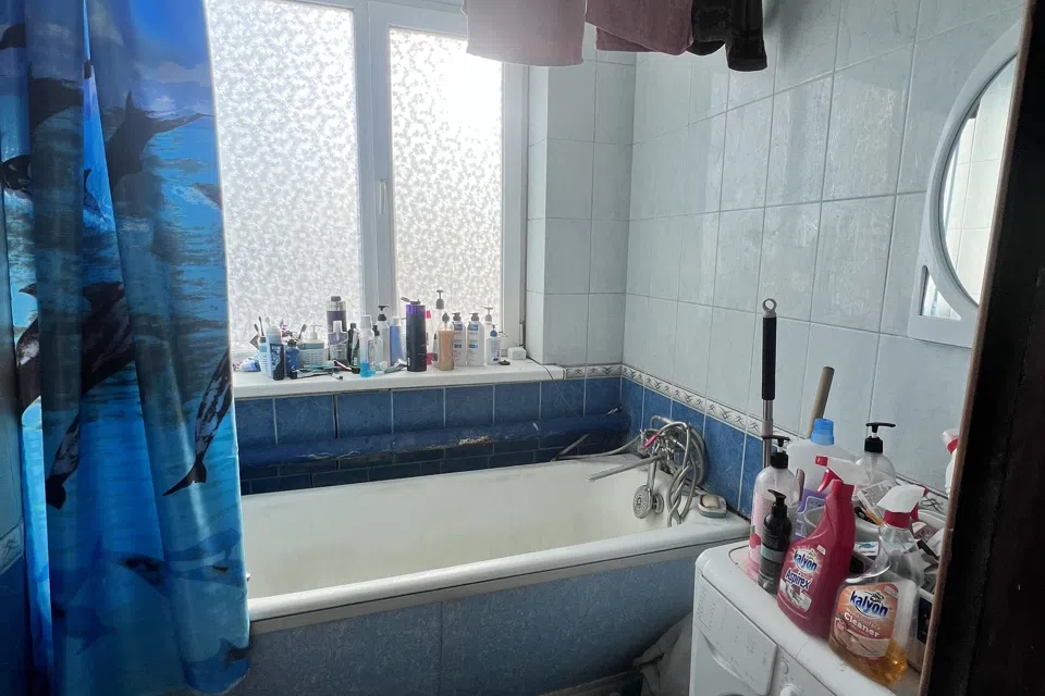 Продаётся 3-этажный дом, 400 м²