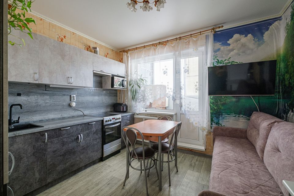 Продаётся 1-комнатная квартира, 39.6 м²