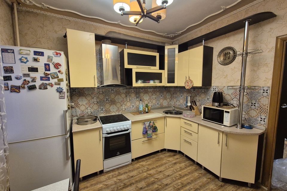 Продаётся 1-комнатная квартира, 40.3 м²