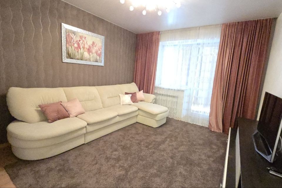 Продаётся 1-комнатная квартира, 44.8 м²