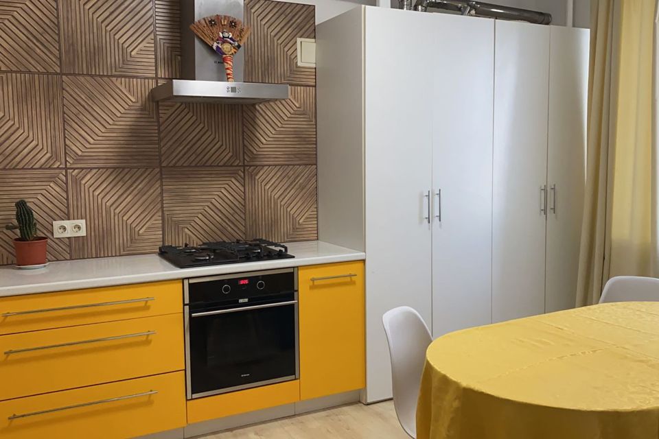 Продаётся 3-комнатная квартира, 80 м²