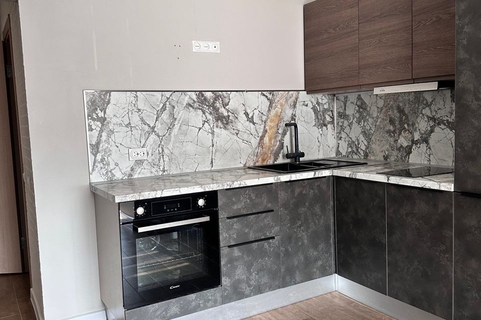 Продаётся 1-комнатная квартира, 44 м²