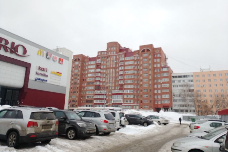 Продаётся 2-комнатная квартира, 64.7 м²