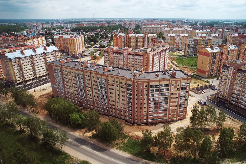 Продаётся 3-комнатная квартира, 101 м²